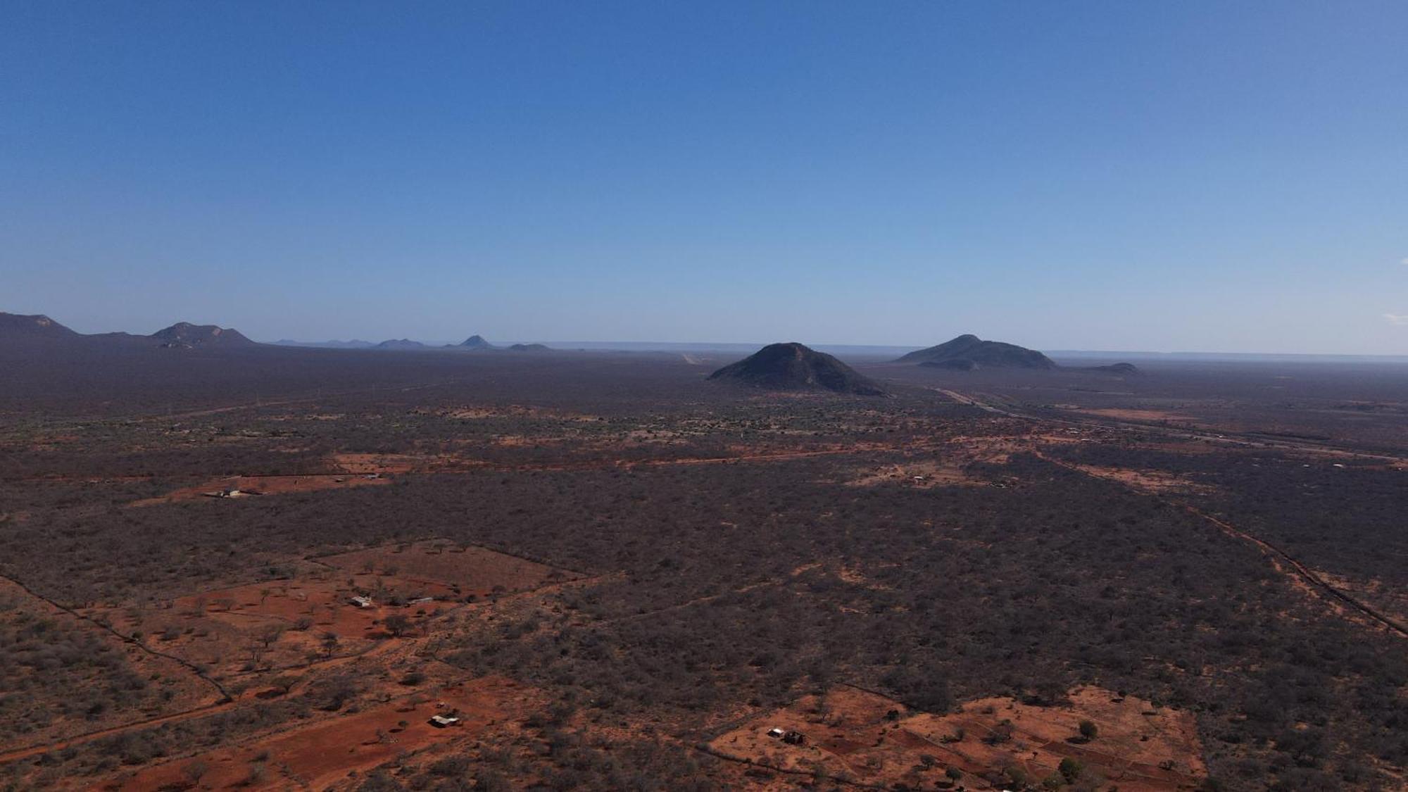 Tausa Tsavo Eco Lodge Voi Eksteriør bilde